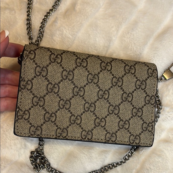 Gucci Dionysus Mini Crossbody Bag - Picture 12 of 16